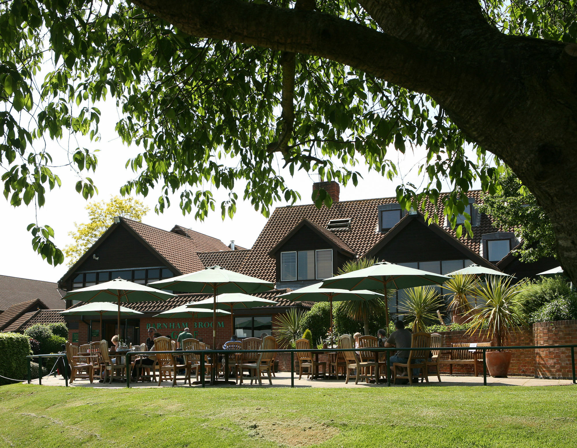 Barnham Broom Hotel, Golf & Spa Colton  Экстерьер фото